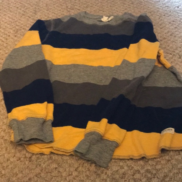 GAP Other - Gap Long sleeve thin sweater